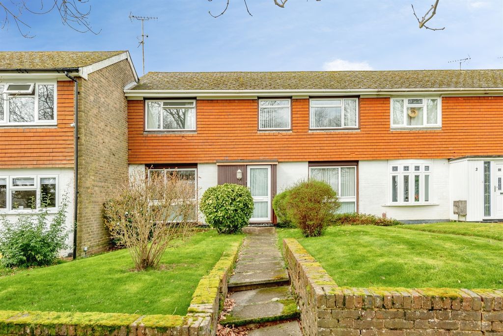 Property photo 1 of 18