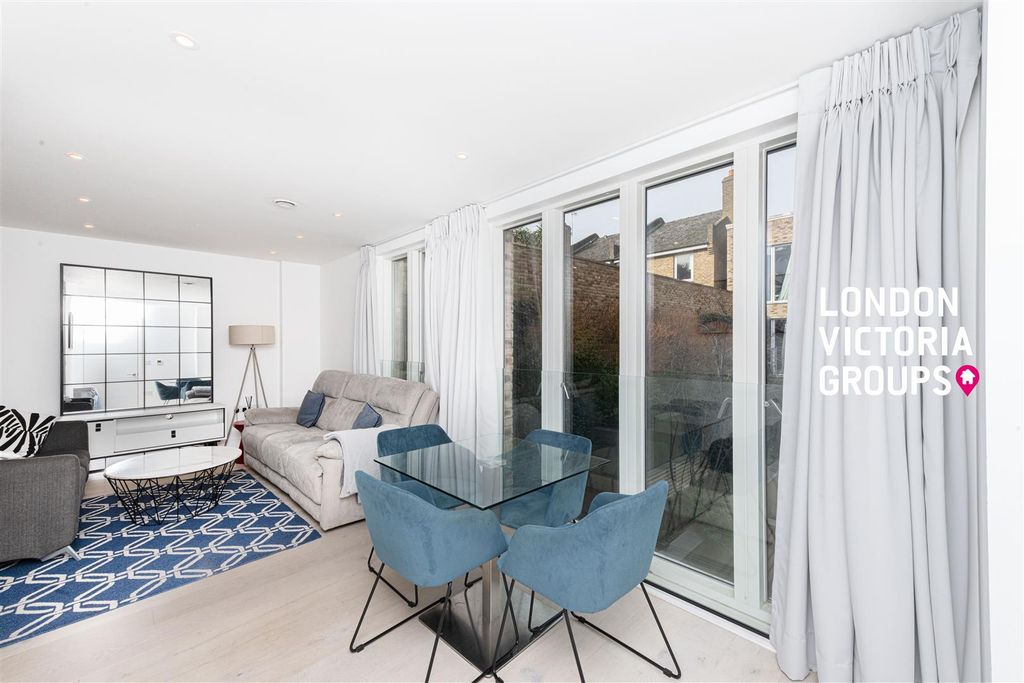 Property photo 3 of 21 1-5977.Jpg