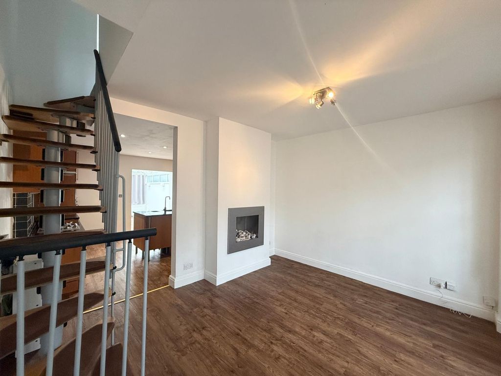 Property photo 3 of 16 Living Room