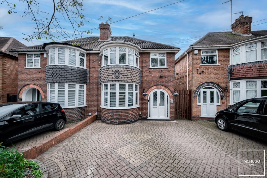 Property photo 1 of 19 Xh2A5934-Hdr(3)-Edit