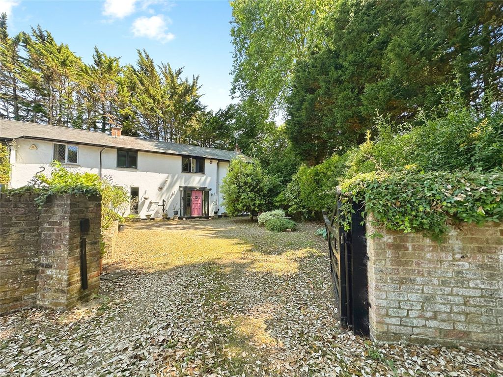 Property photo 1 of 18 Picture No. 02