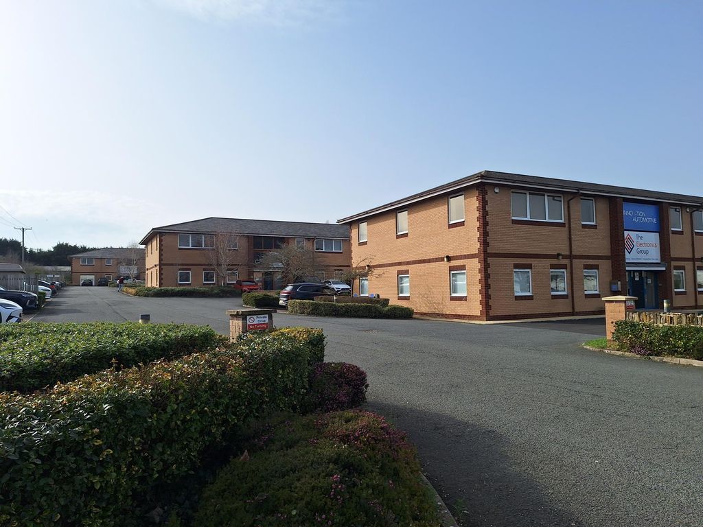 Property photo 3 of 6