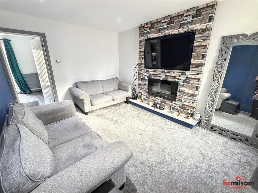 Property photo 3 of 13 Img_0331.Jpg