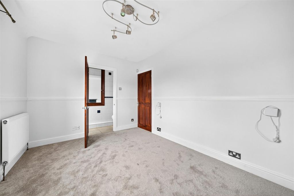 Property photo 3 of 20 Dsc06529.Jpg