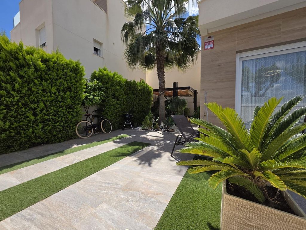 Property photo 3 of 50