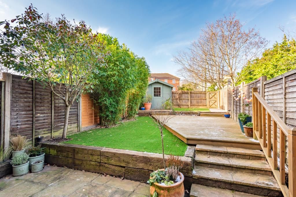 Property photo 2 of 10 Garden View