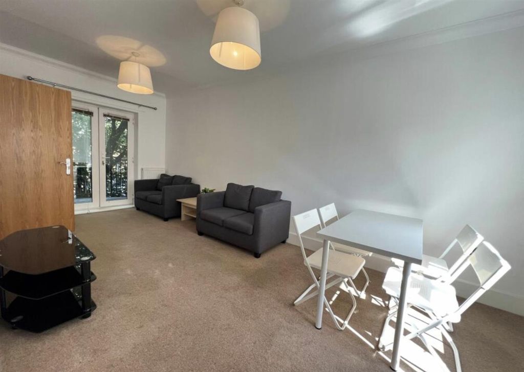 Property photo 3 of 16 Screenshot_20260817_160300_Rightmove.Jpg