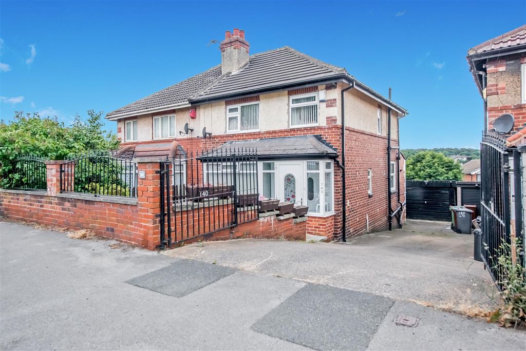 Property photo 1 of 23