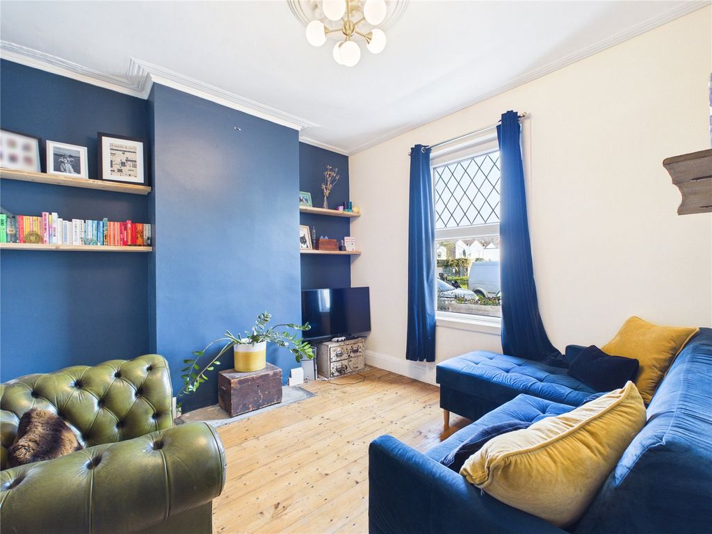 Property photo 3 of 24 Picture No. 02