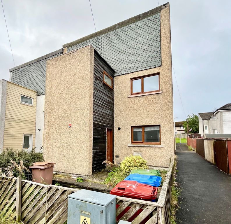 Property photo 1 of 18