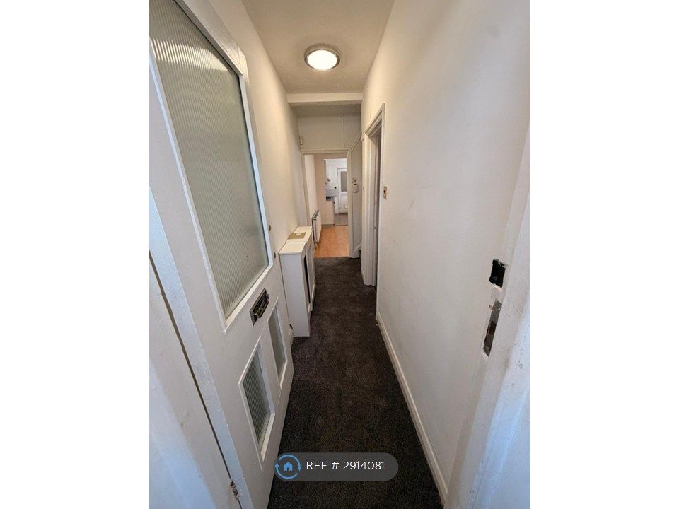 Property photo 3 of 15 Hallway