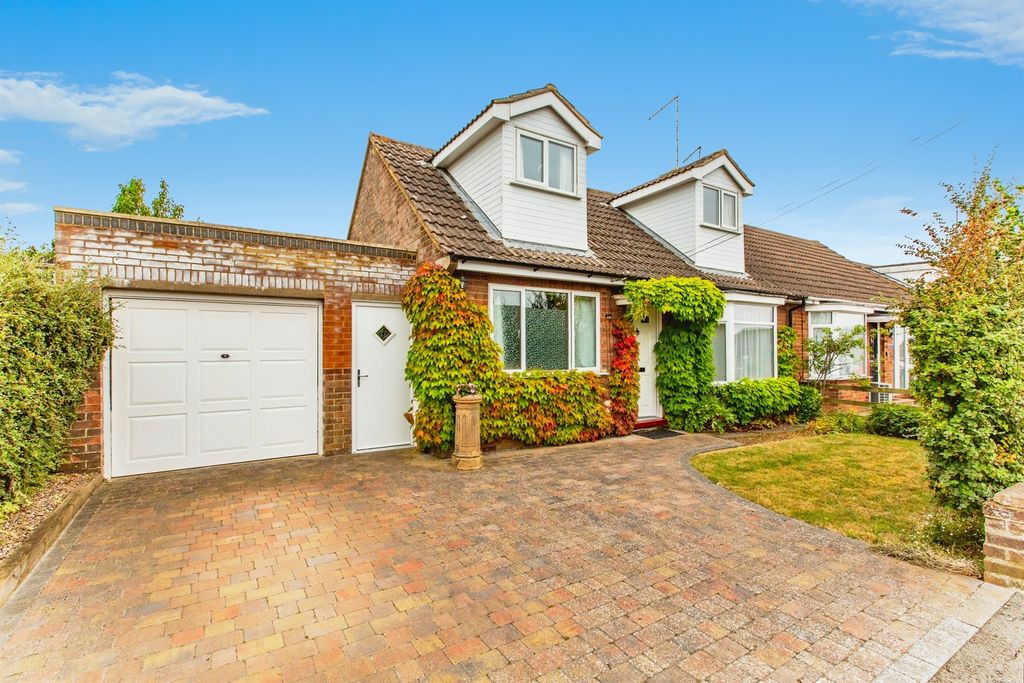 Property photo 1 of 18