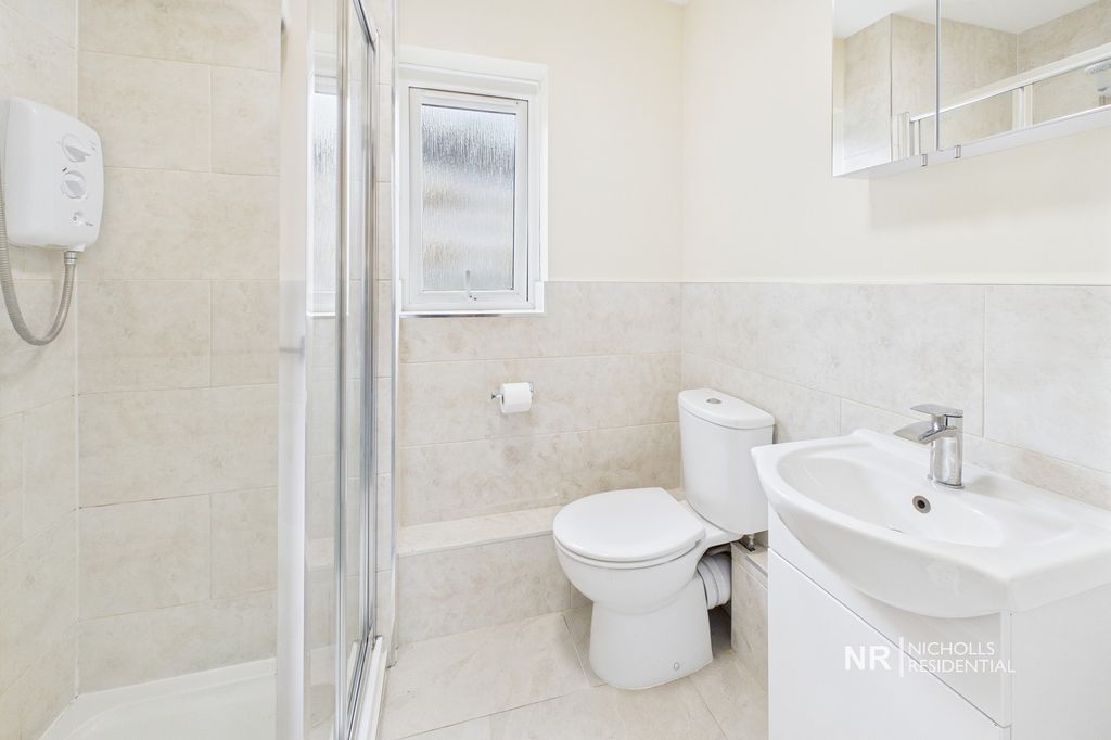 Property photo 3 of 6 Shower Room