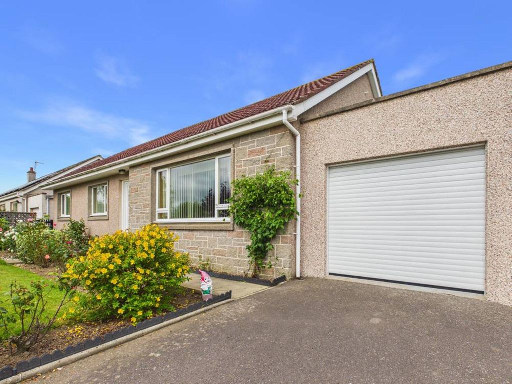 Property photo 1 of 33