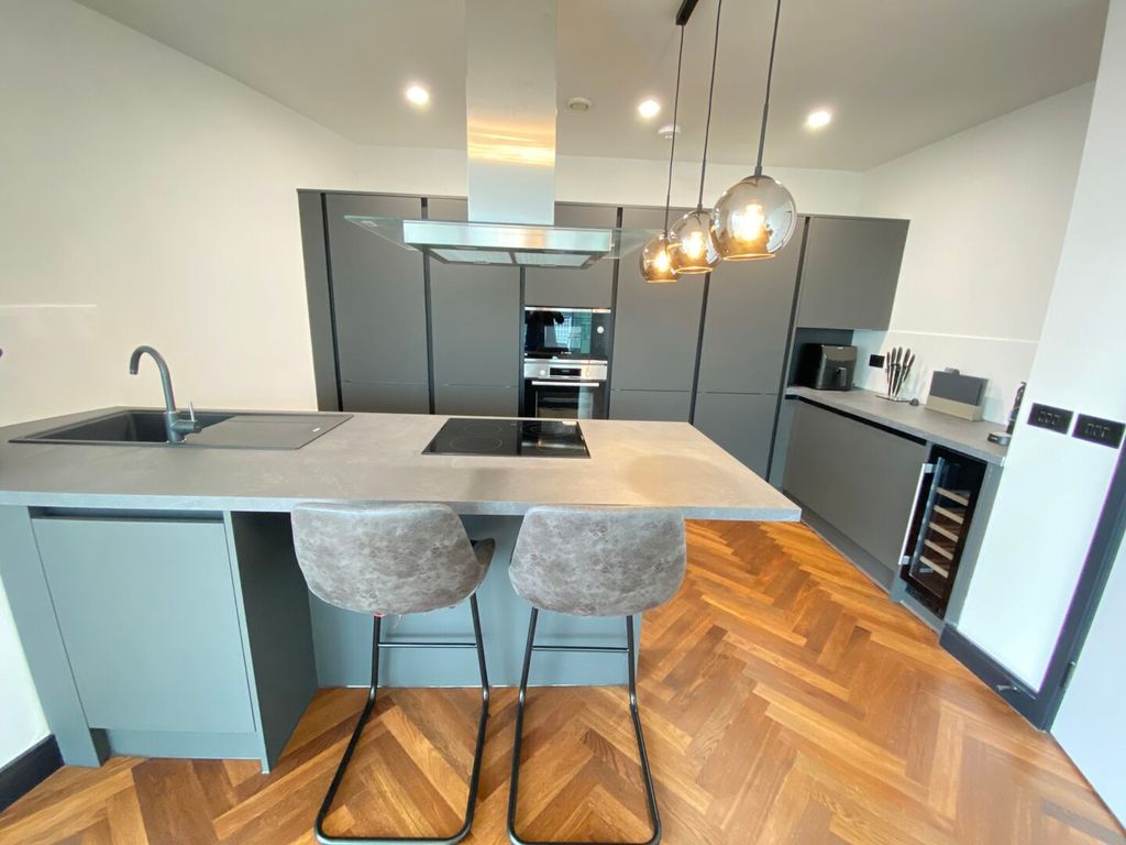 Property photo 3 of 19 Img_34043_14_Original.Jpg