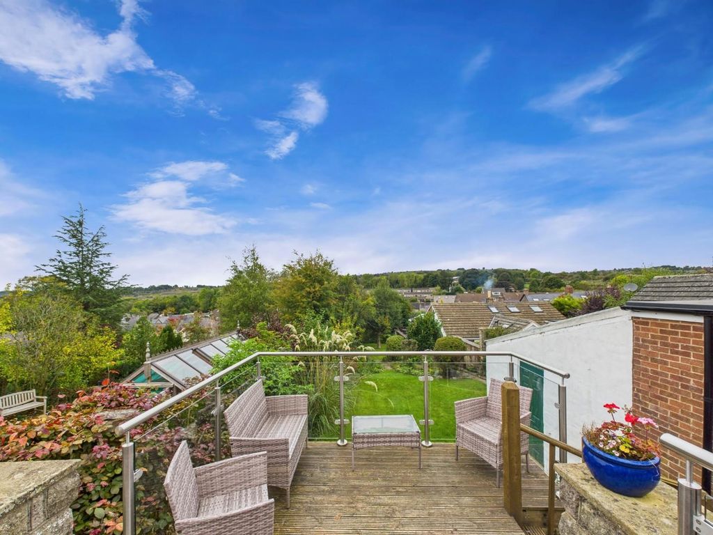 Property photo 2 of 43 Cam03066G0-Pr0015-Still023.Jpg