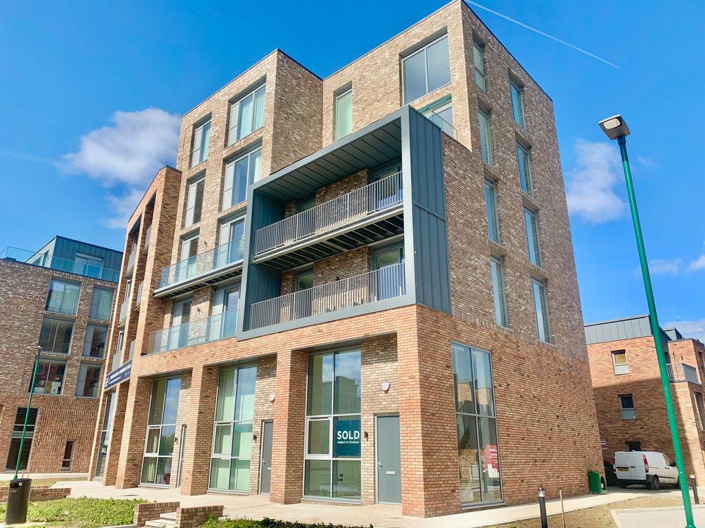 Property photo 1 of 12