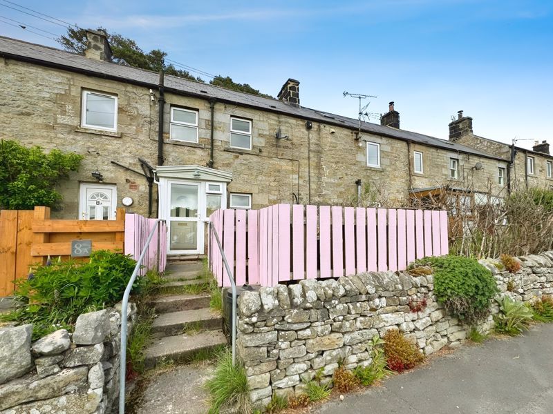 Property photo 1 of 10 Photo 2