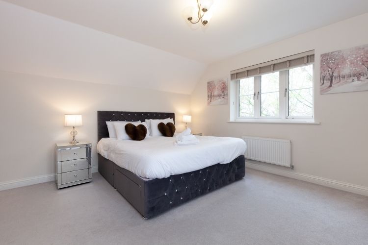 Property photo 1 of 9 241509