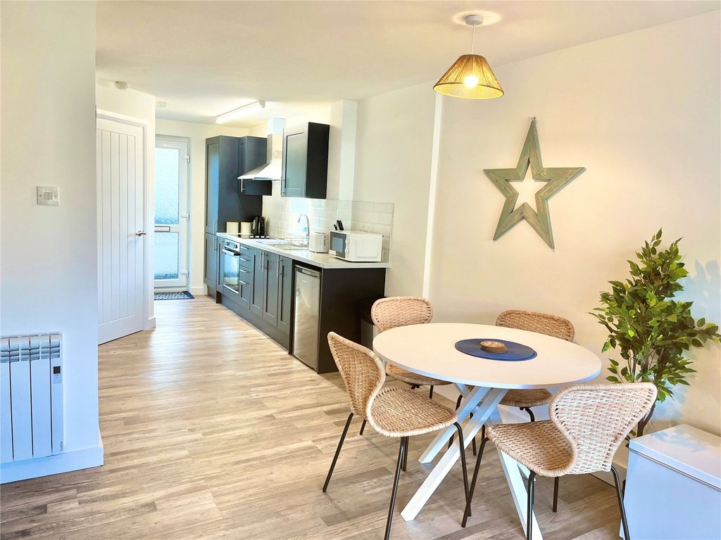 Additional image 12 of 1 bed flat for saleCaptains Walk, Saundersfoot, Pembrokeshire SA69