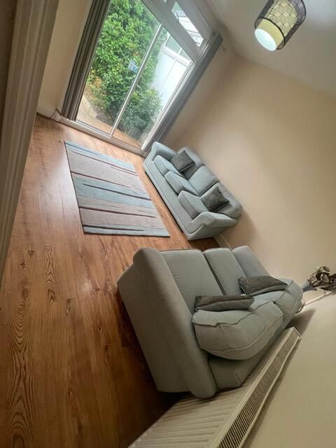 Property photo 2 of 7 Living Room
