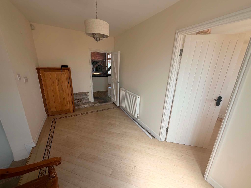 Property photo 3 of 24