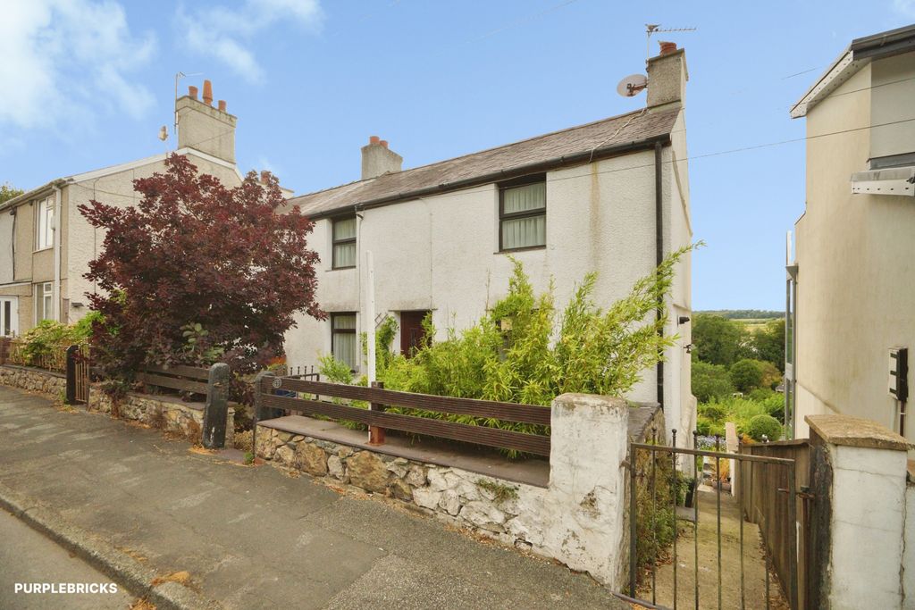 Property photo 2 of 23
