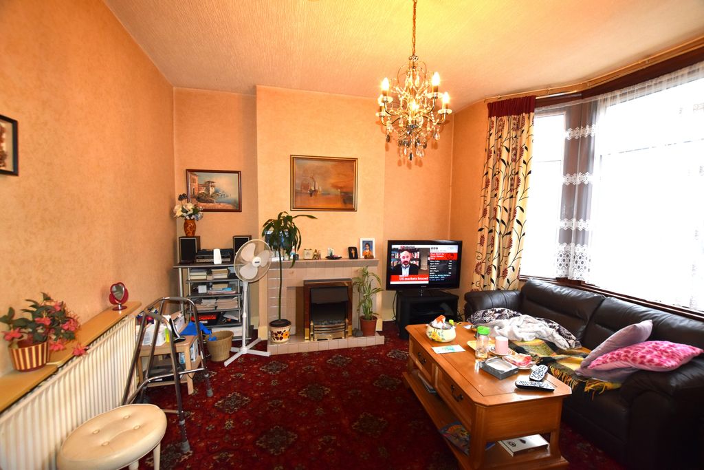 Property photo 2 of 15 Gallery