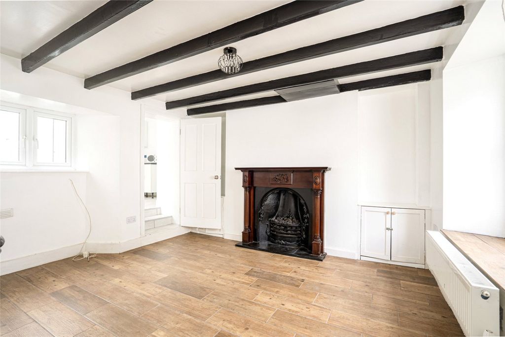 Property photo 3 of 10 4761322