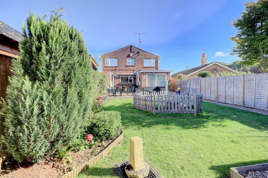 Property photo 1 of 14 Picture No. 22