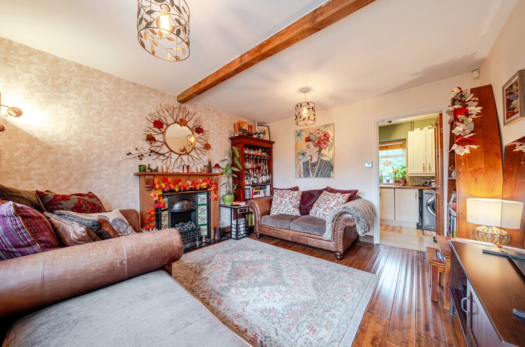 Property photo 2 of 10 1370659-7-68F0Fbd...