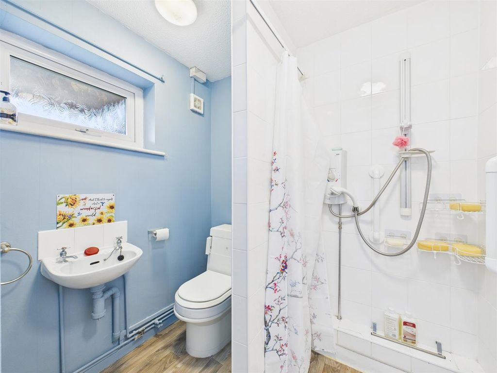 Property photo 3 of 32 Cam03604G0-Pr0213-Still003.Jpg