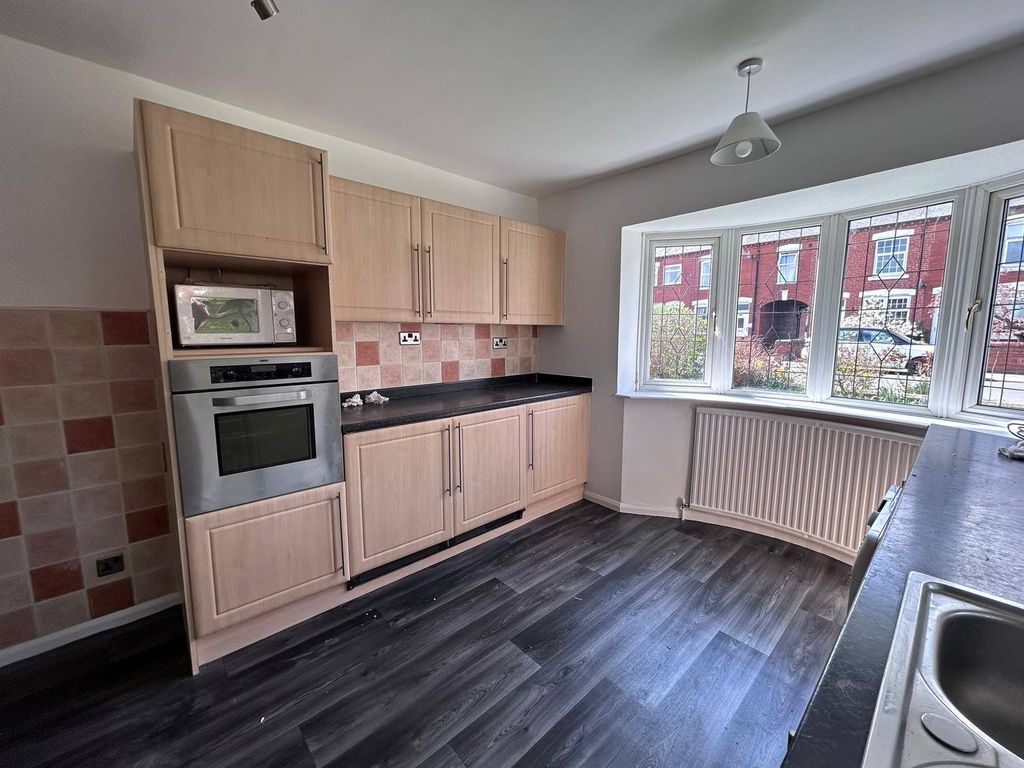 Property photo 3 of 26 Gallery