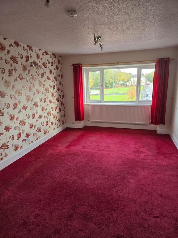 Property photo 2 of 8 Living Room