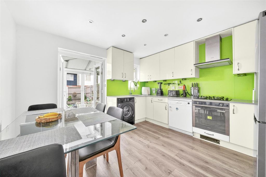 Property photo 3 of 20 03.Jpg