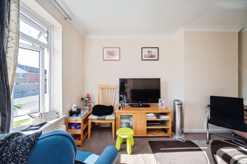 Property photo 3 of 14