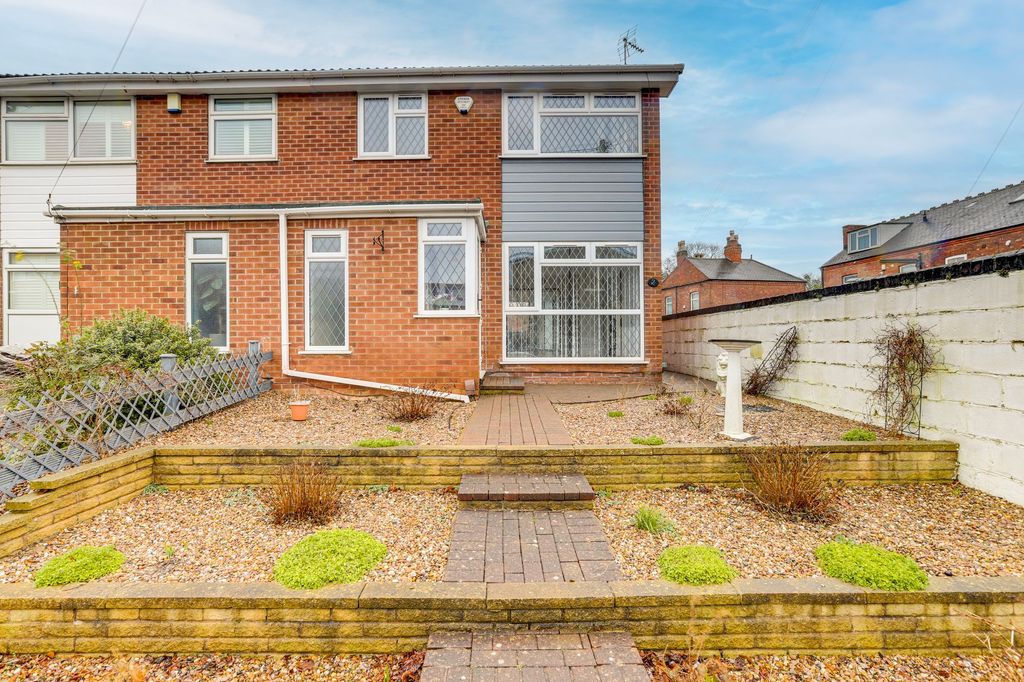 Property photo 1 of 21