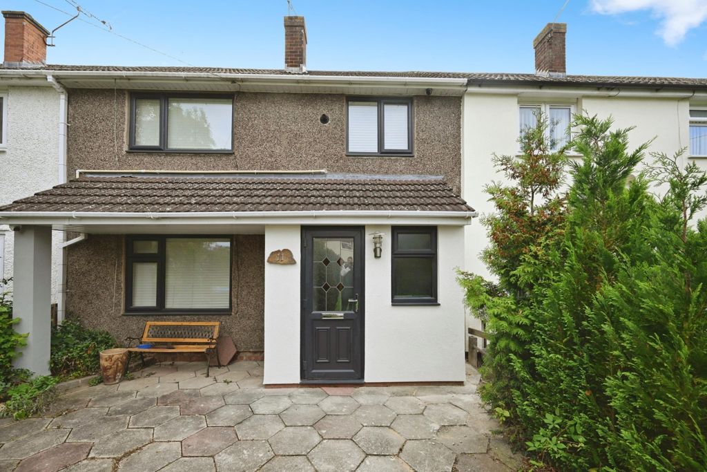 Property photo 1 of 4