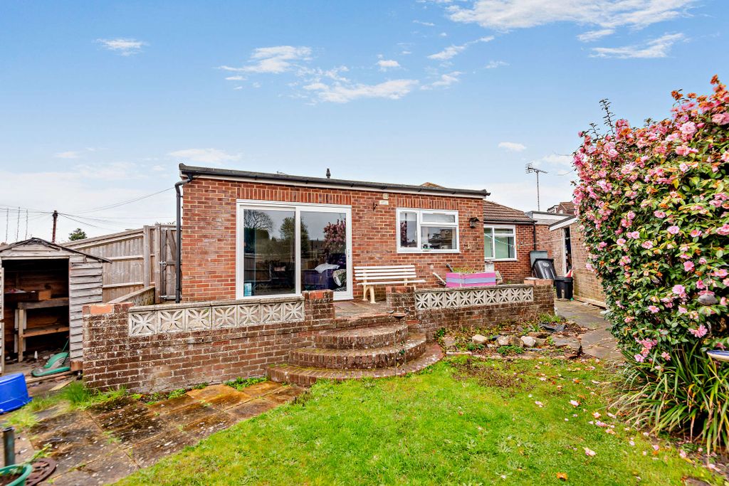 Property photo 1 of 21