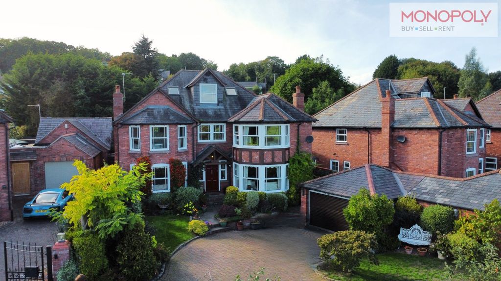 Property photo 1 of 30
