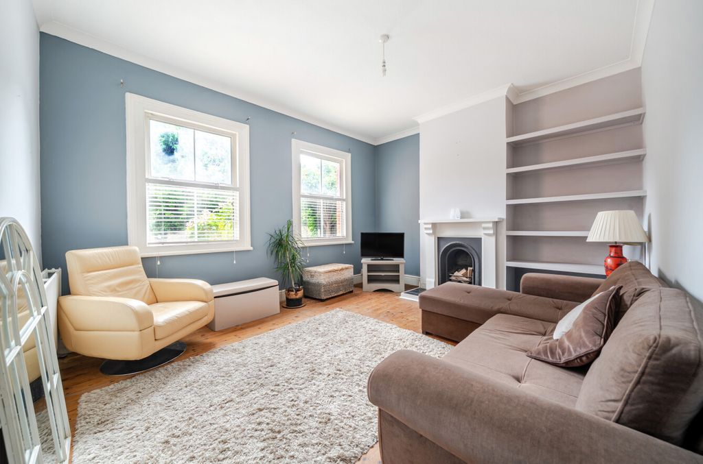 Property photo 3 of 19 1495972-12-6A6209...