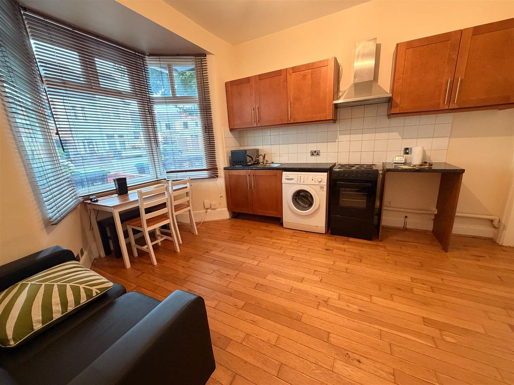 Property photo 2 of 6 Img_3579.Jpg
