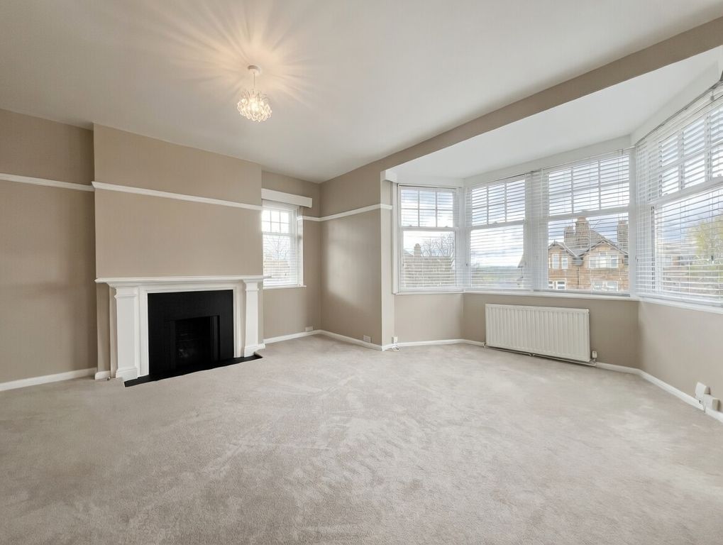 Property photo 2 of 9 Living Room