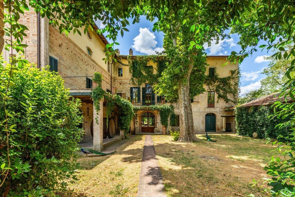 Property photo 1 of 58