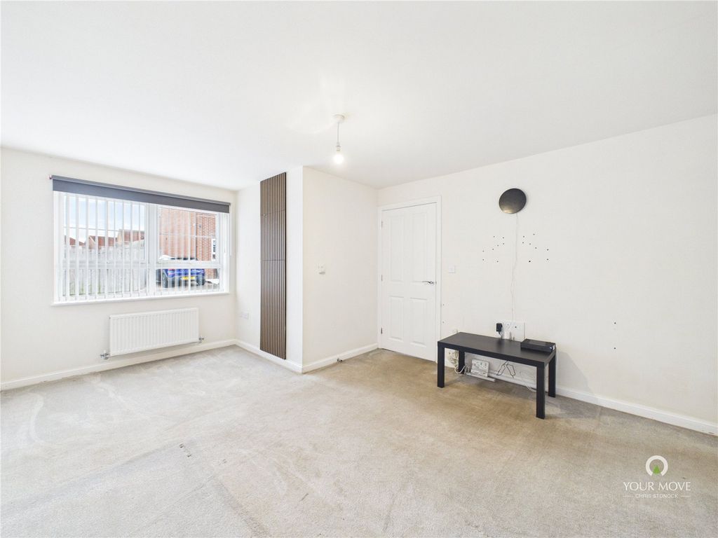 Property photo 3 of 12 Picture No. 02
