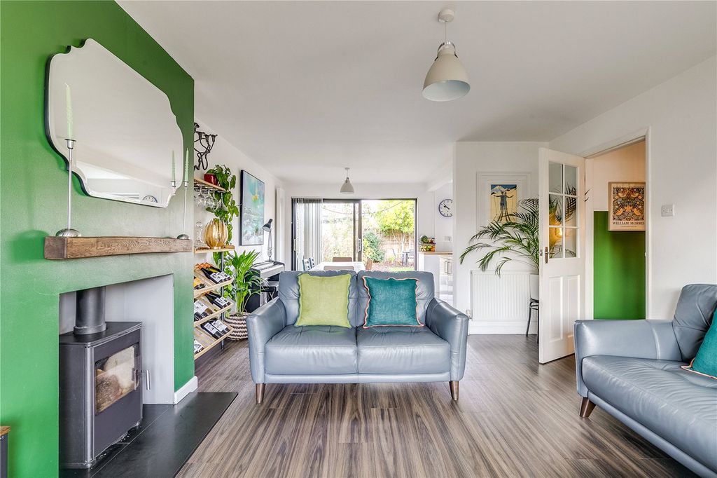 Property photo 3 of 31 Picture No. 35