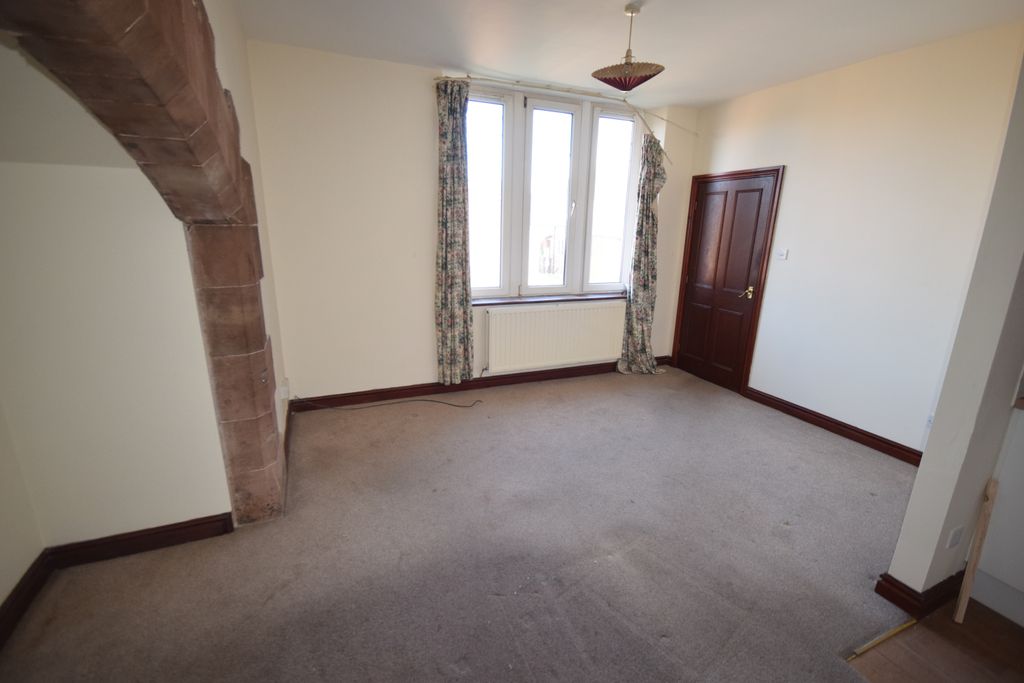 Property photo 2 of 7 Living Room