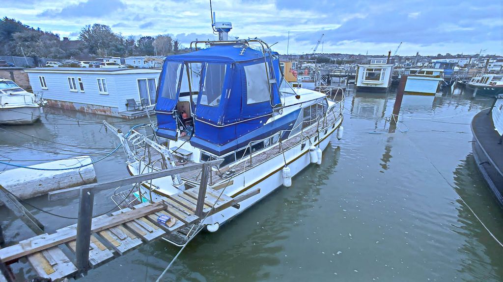 Property photo 2 of 10