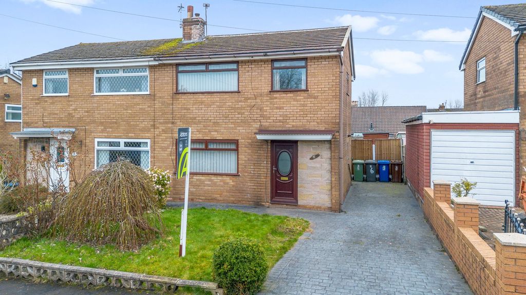 Property photo 1 of 18