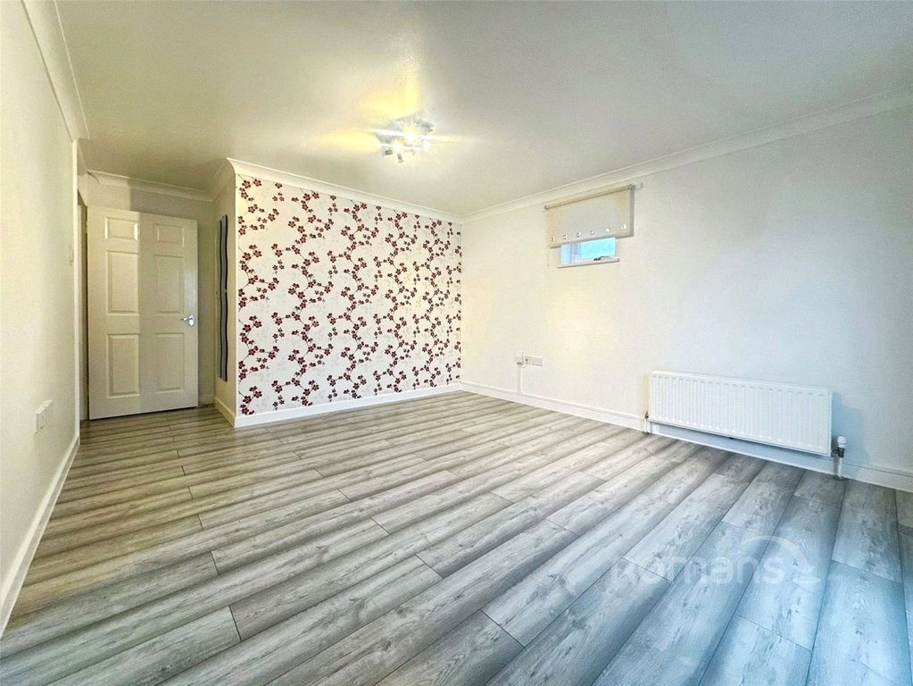 Property photo 3 of 9 Picture No. 03